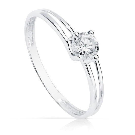 18K White Gold Solitaire Ring with Cubic Zirconia