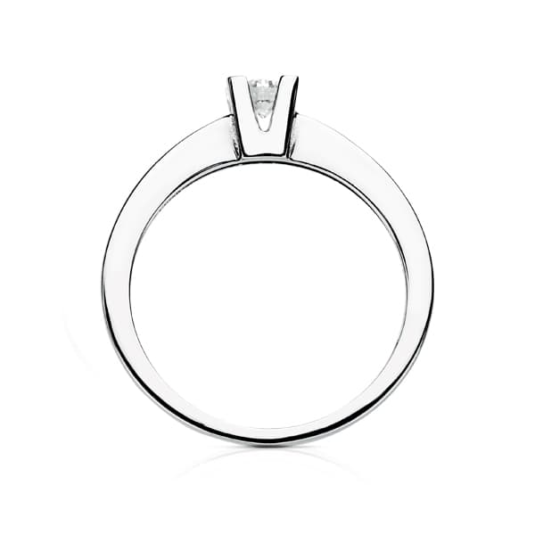 18K White Gold Solitaire Ring