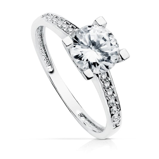 18K White Gold Solitaire Ring with Cubic Zirconia
