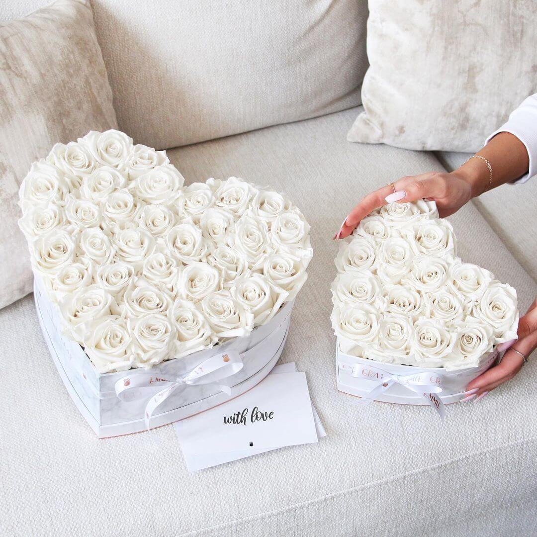 Classic Infinity Heart Rosebox - L