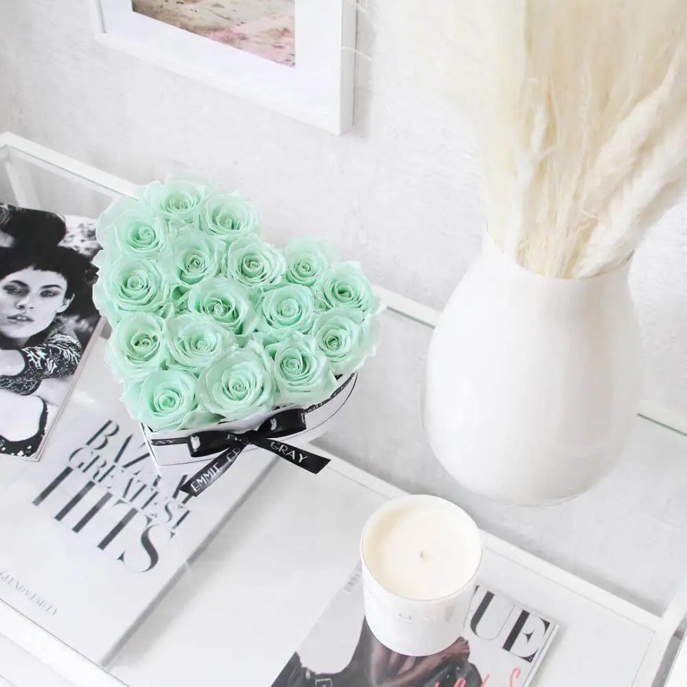 Classic Infinity Square Rosebox XS – Preserved Roses Up to 3 Years – Rose Box Minty Green by Flor de Oro | Customizable Luxury Jewelry