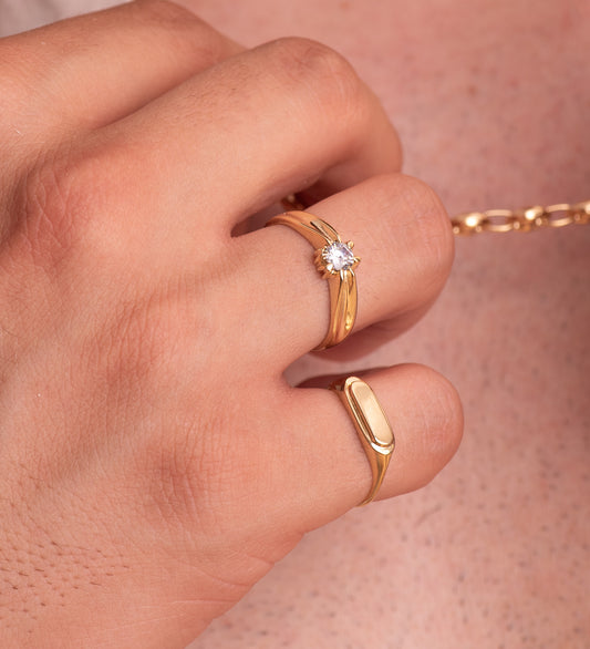 18K Yellow Gold Solitaire Ring with Cubic Zirconia