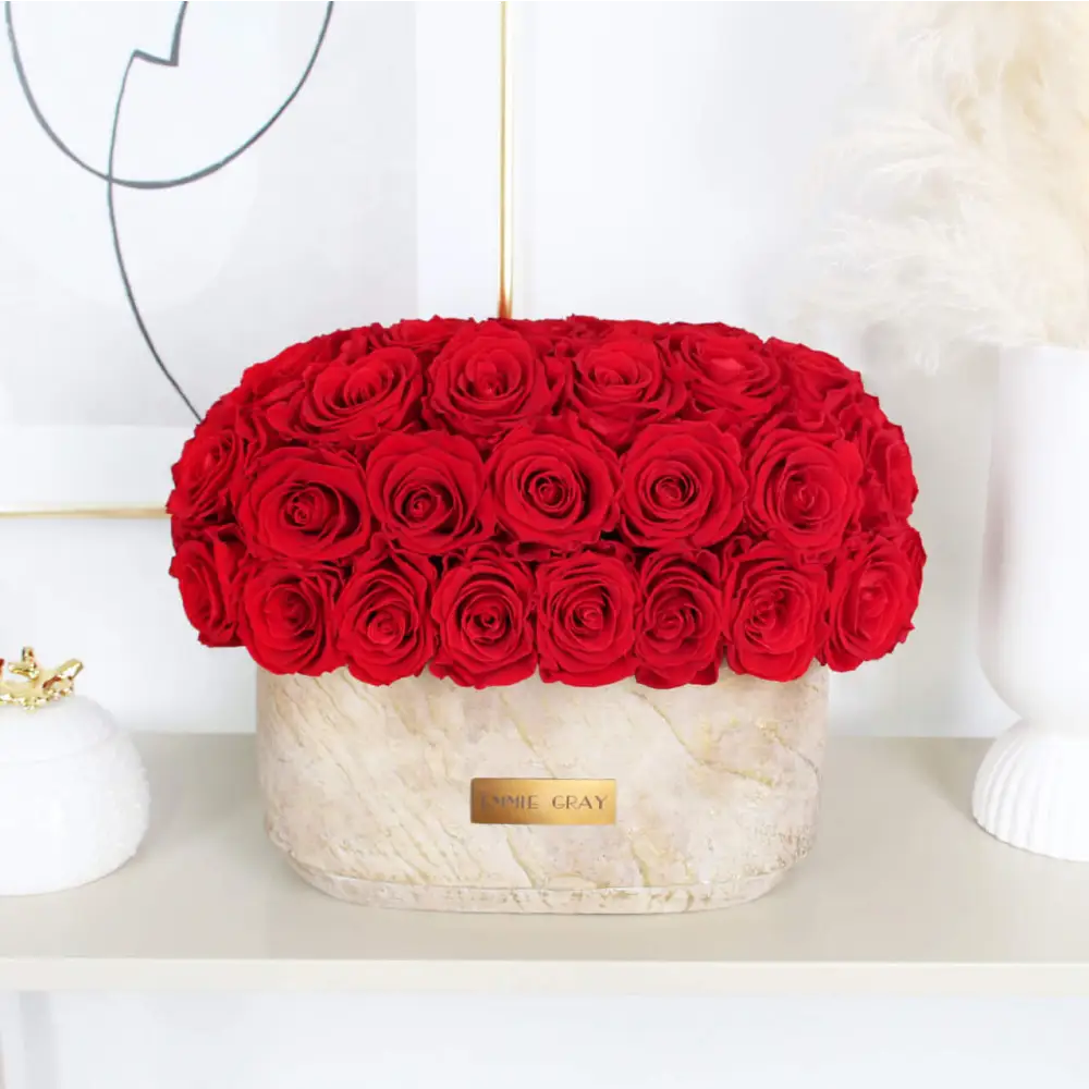 Premium Solid Splendid Infinity - M – Preserved Roses Up to 3 Years – Jewelry Vibrant Red by Flor de Oro | Customizable Luxury Jewelry