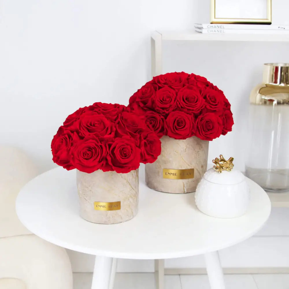 Premium Solid Splendid Infinity M – Preserved Roses Up to 3 Years – Jewelry Vibrant Red by Flor de Oro | Customizable Luxury Jewelry
