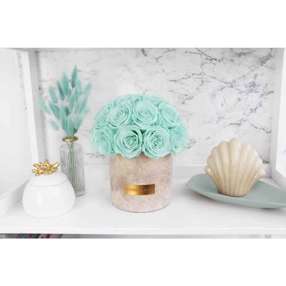 Premium Solid Splendid Infinity M – Preserved Roses Up to 3 Years – Jewelry Minty Green by Flor de Oro | Customizable Luxury Jewelry