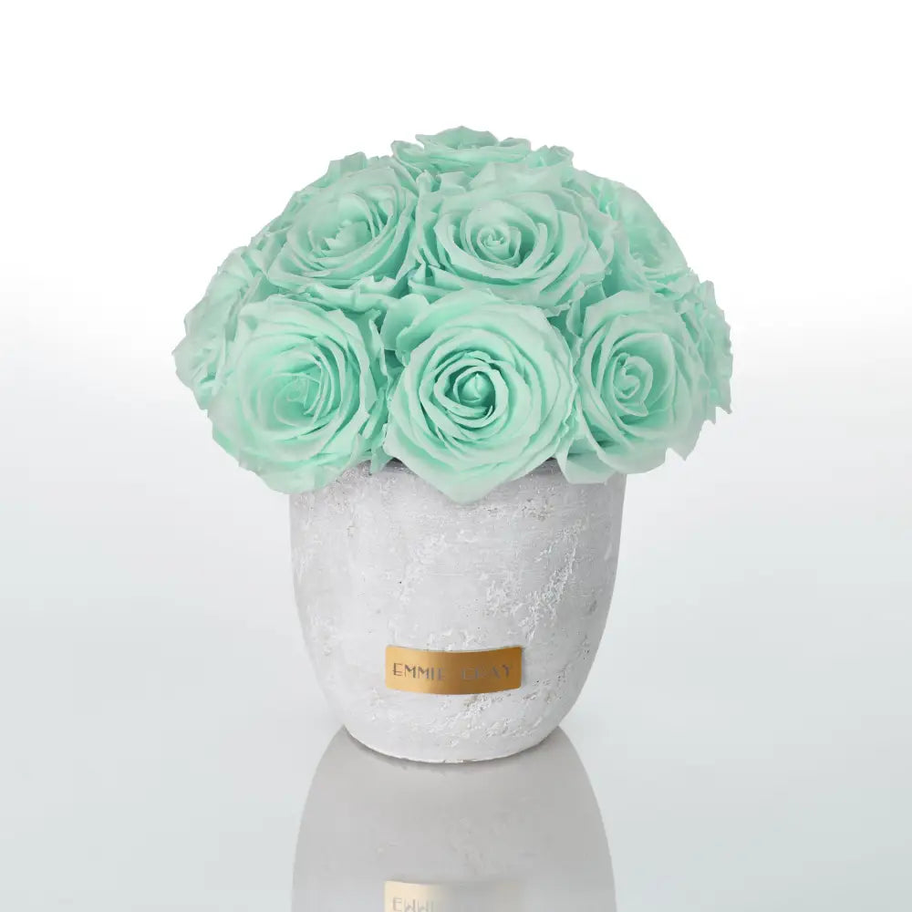 Premium Solid Splendid Infinity S – Preserved Roses Up to 3 Years – Jewelry Minty Green by Flor de Oro | Customizable Luxury Jewelry