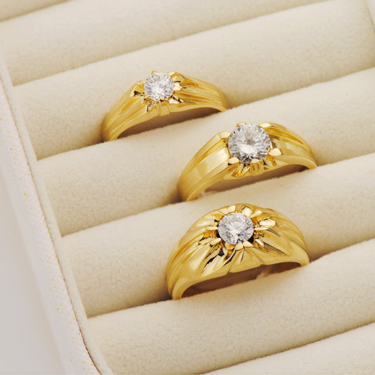 18K Yellow Gold Solitaire Ring with Cubic Zirconia