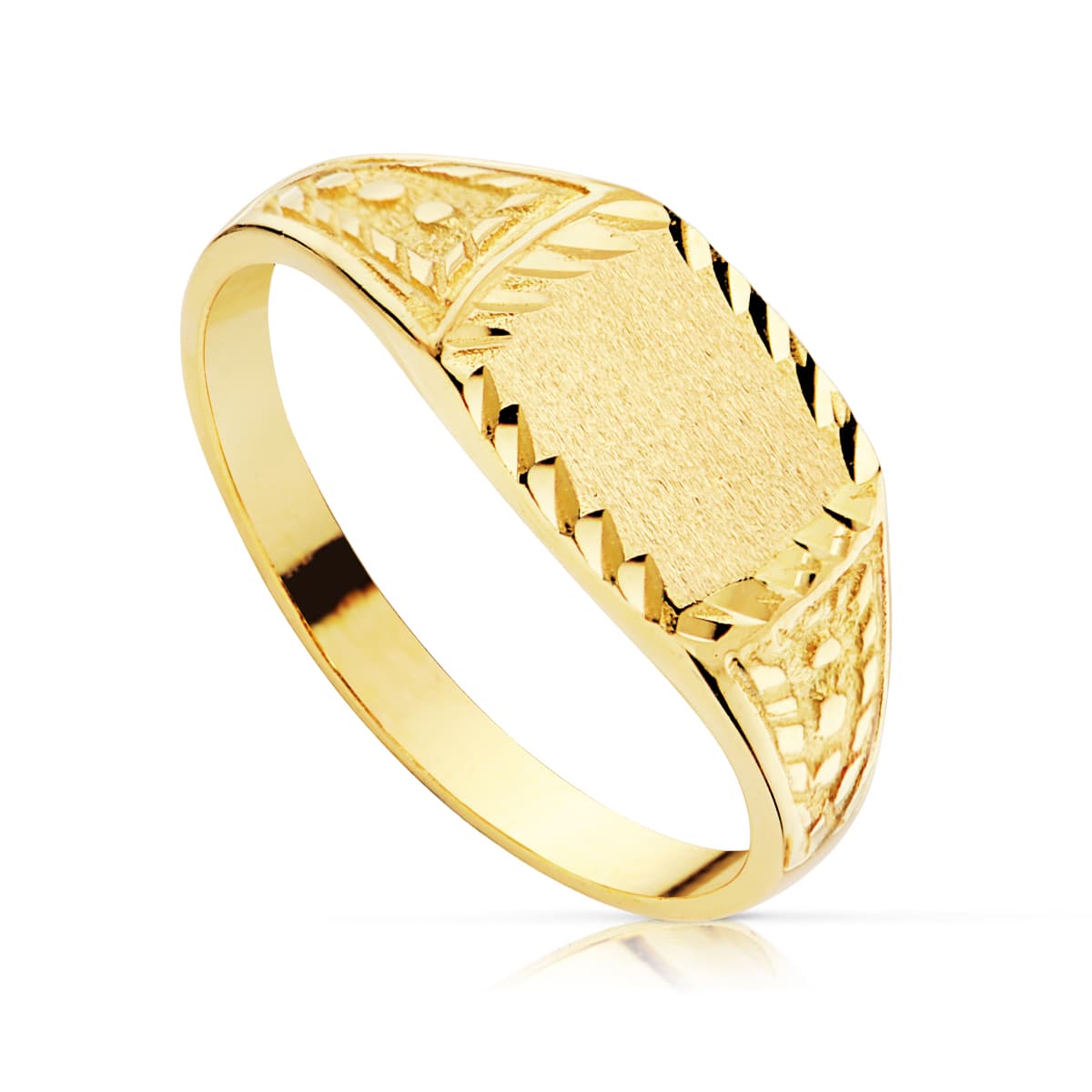 18K Yellow Gold Solid Signet Ring — 7.5 × 6 mm Engraving Area