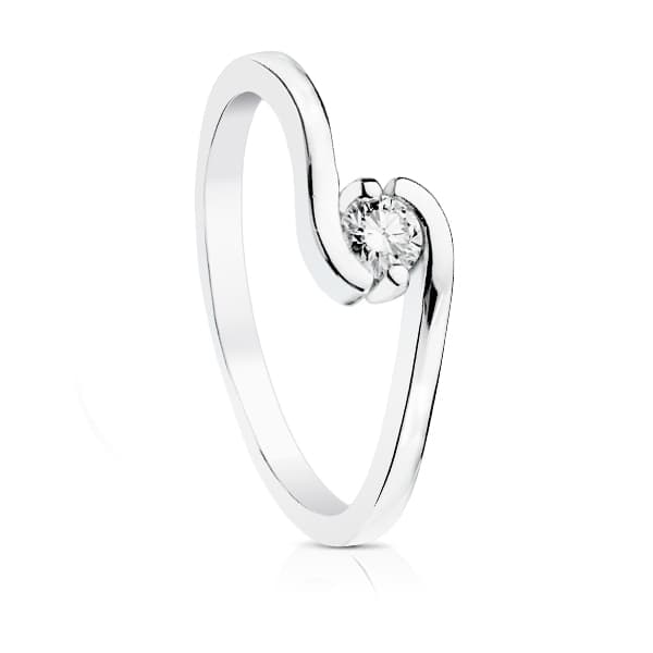 18K White Gold Solitaire Ring with Diamond