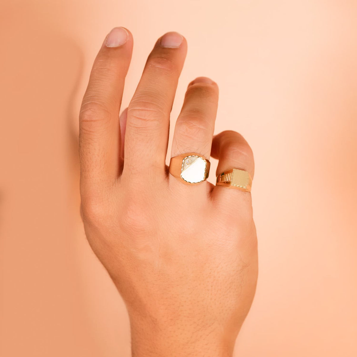 18K Yellow Gold Signet Ring with Cubic Zirconia