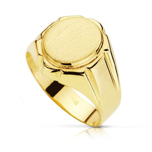 Engravable 18K Yellow Gold Signet Ring