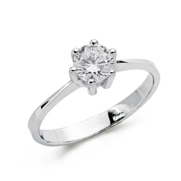 18K White Gold Solitaire Ring with Cubic Zirconia