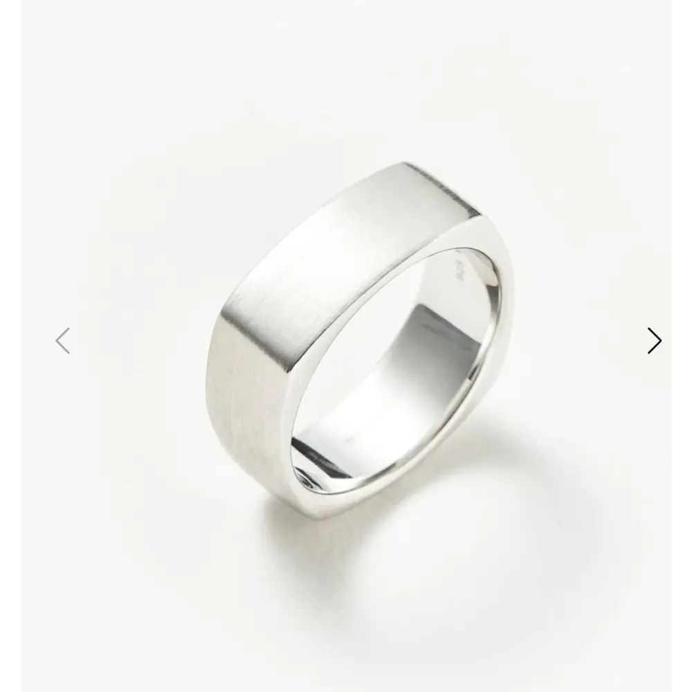 Bold Elegance Silver Band – Jewelry by Flor de Oro | Customizable Luxury Jewelry
