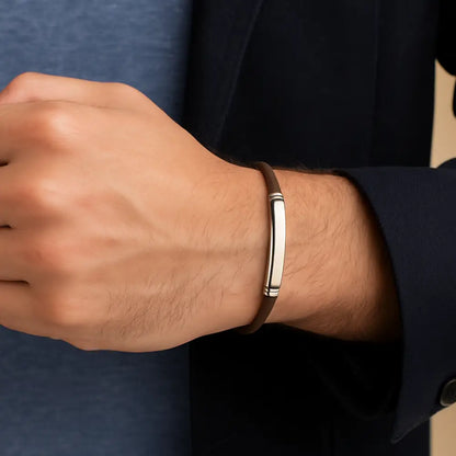 Brown leather bracelet – Bracelet by Flor de Oro | Customizable Luxury Jewelry