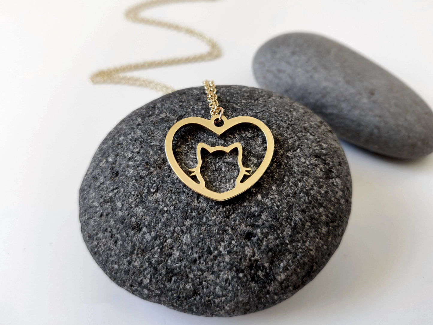 Personalisierte runde Goldhalskette mit Katzenporträt