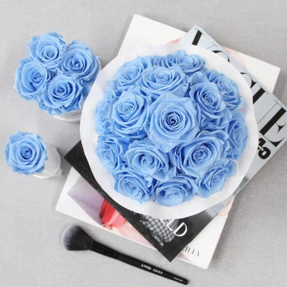 Classic Infinity Round Rosebox XSS – Preserved Roses Up to 3 Years – Rose Box Baby Blue by Flor de Oro | Customizable Luxury Jewelry