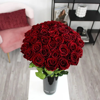 Classic Vase Set L – Preserved Roses Up to 3 Years – Jewelry Burgungy by Flor de Oro | Customizable Luxury Jewelry