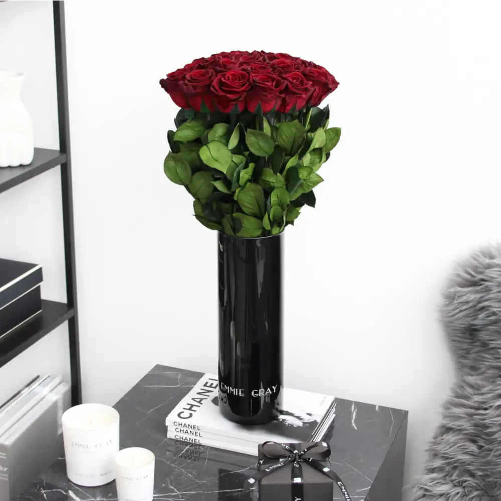 Classic Vase Set L – Preserved Roses Up to 3 Years – Jewelry Burgungy by Flor de Oro | Customizable Luxury Jewelry