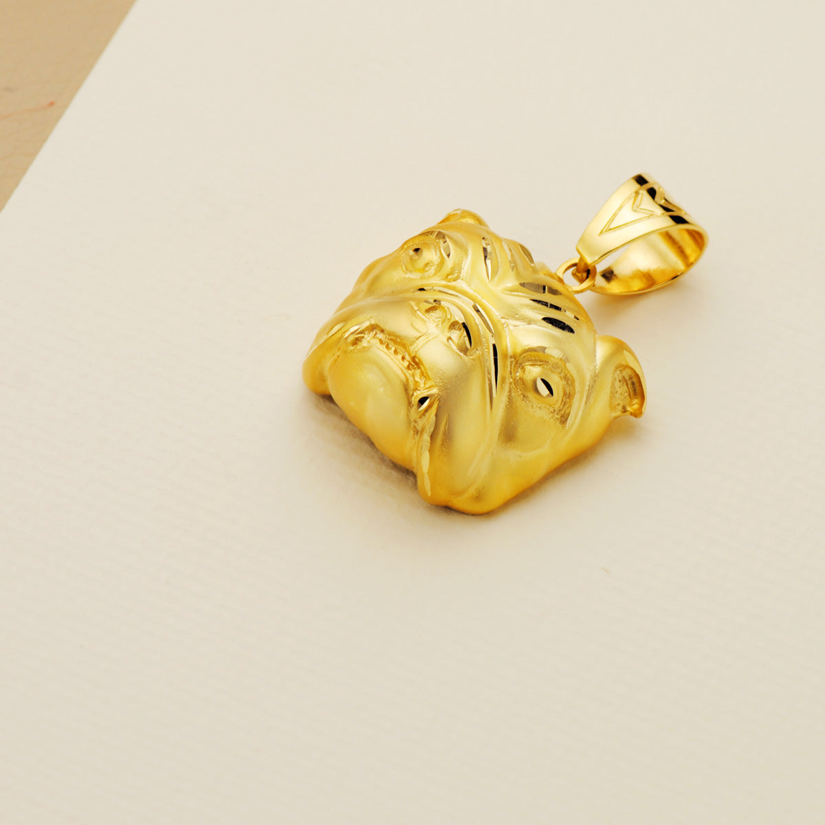 18K Yellow Gold Pendant