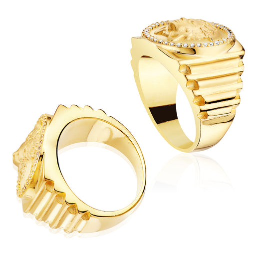 18K Yellow Gold Signet Ring with Cubic Zirconia
